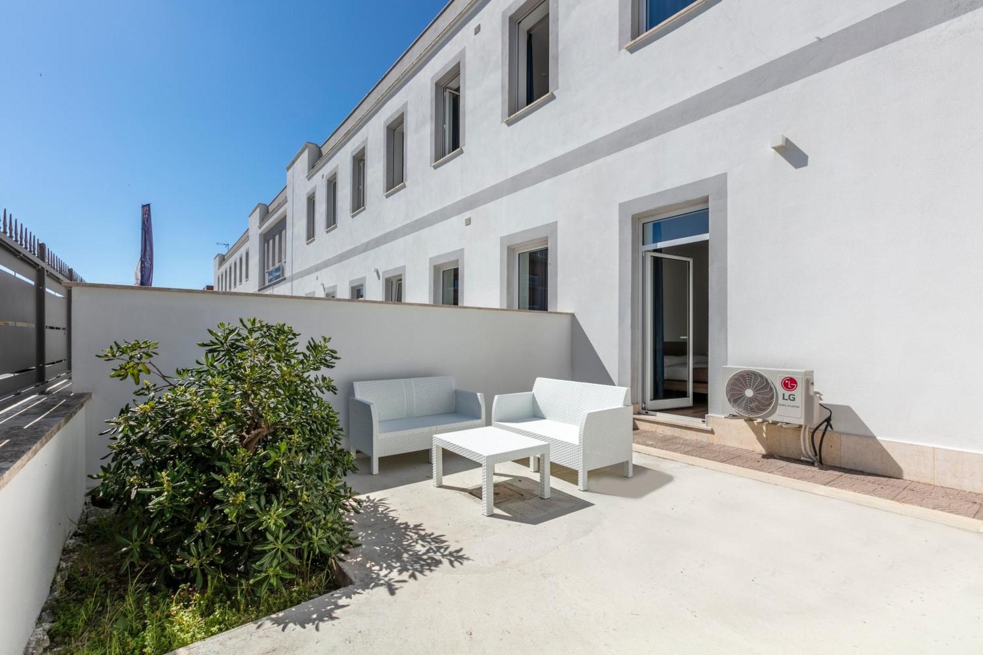 Residence Torvaianica Exterior photo